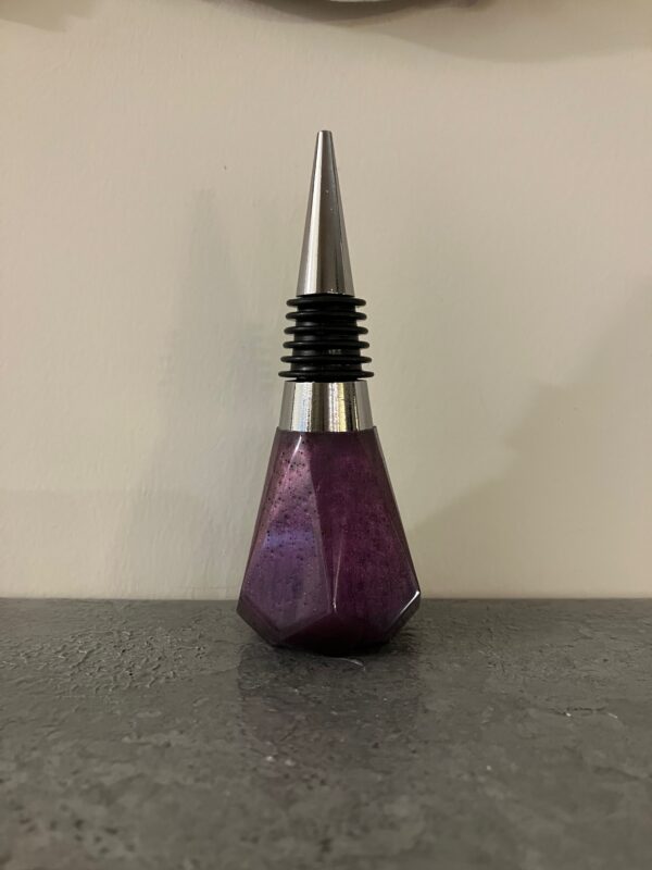 Magenta Resin Wine Stopper #1, 1OAKG
