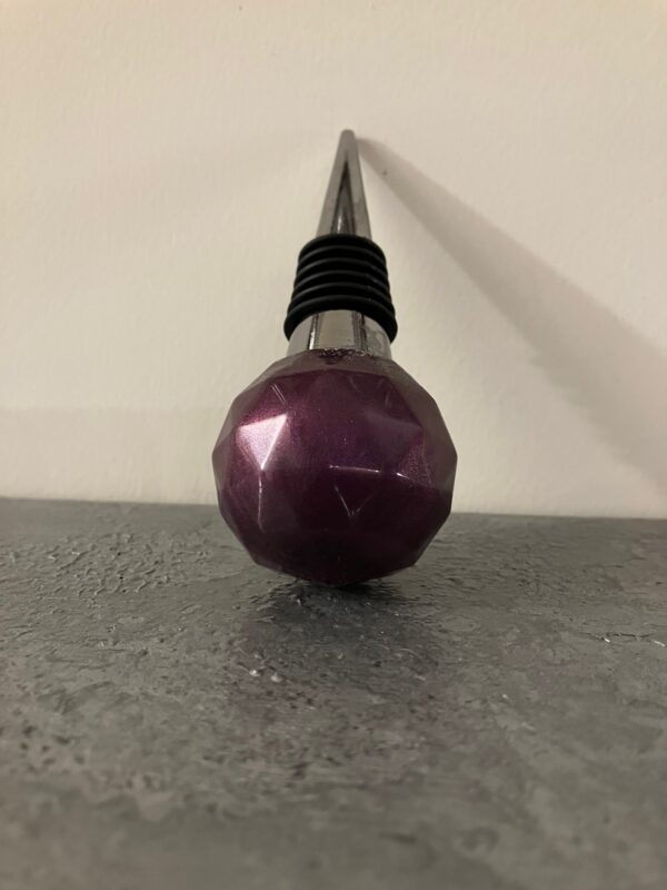 Magenta Resin Wine Stopper #2, 1OAKG