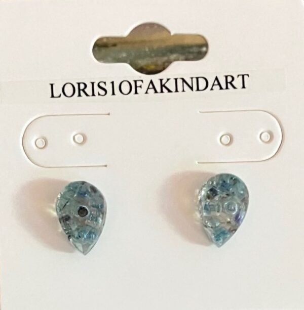 Blue and Lavender Beaded Pear-shaped Resin Post Earrings, 1OAKG