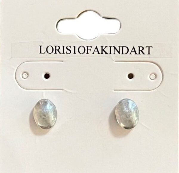 Pearly White Oval Resin Post Earrings, 1OAKG