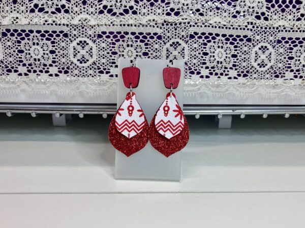 Christmas Red and White FL Curvy Double Layer with Wood Post Dangle Earrings, 1OAKG