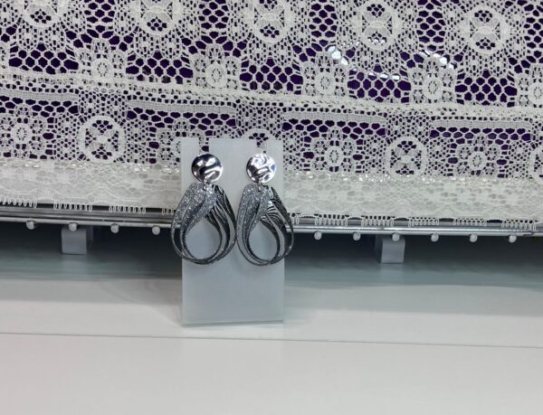 Twisted Silver and Gray FL with Silver Wavy Post Dangle Earrings, 1OAKG